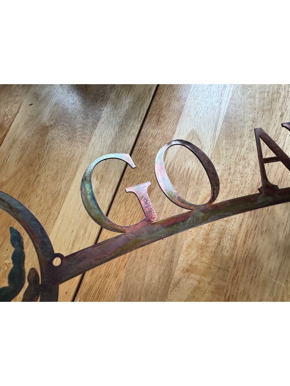 Rustic Metal 'go away' Sign with Crab Design - Picture 4 of 8